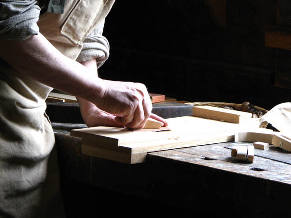 Nuestra <strong>carpintería de madera en  Vilella Baixa (La)</strong> es una empresa de <strong>herencia familiar</strong>, por lo que  contamos con gran <strong>experiencia </strong>en la profesión.